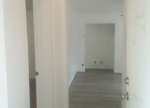 Property at 389 S Tremont St Unit 1, Tremonton, UT, 84337, 3 beds, 1 bath, [object Object]