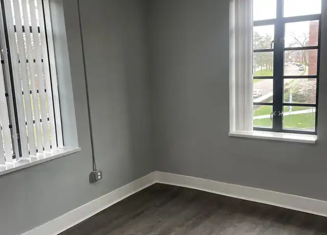 Property at 931 Covington Dr Unit 216, Highland Park, MI, 48203, 1 bed, 1 bath, [object Object]