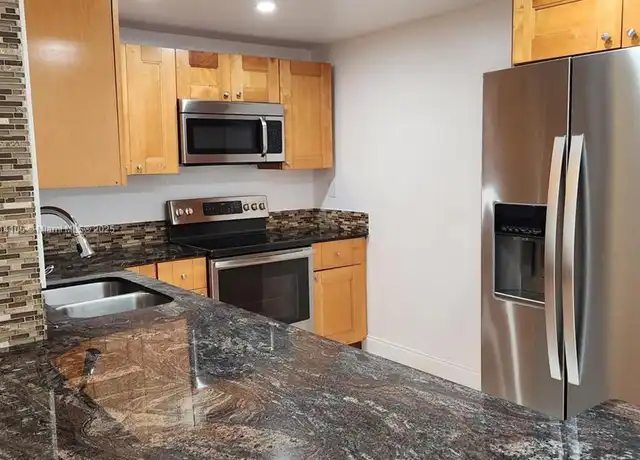 Property at 4384 NW 9th Ave Unit 19-1D, Pompano Beach, FL, 33064, 2 beds, 2 baths, [object Object]