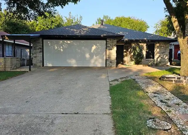 Property at 1524 Marion Dr, Dallas, TX, 75211, 4 beds, 2 baths, [object Object]