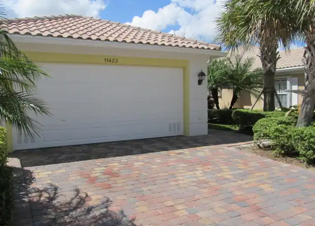 Property at 11423 SW Pembroke Dr, Port St. Lucie, FL, 34987, 2 beds, 2 baths, [object Object]