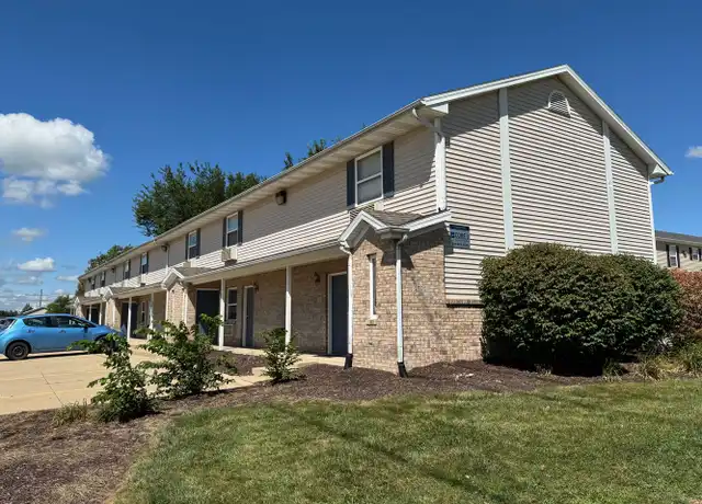 Property at 1701 R T Dunn Dr, Bloomington, IL, 61701, 1 bed, 1 bath, [object Object]