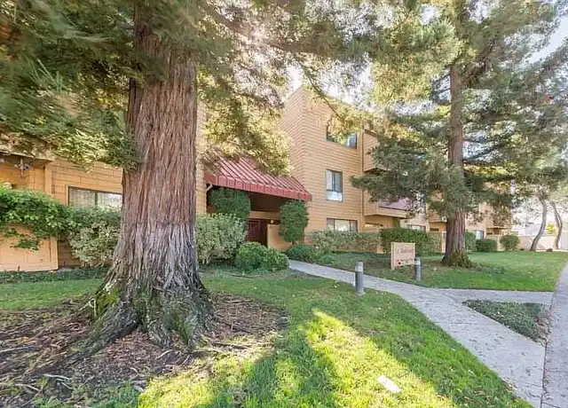 Property at Le Boulevard Apartments - 1336 Boulevard Way, Walnut Creek, CA, 94595, 2 beds, 2 baths, Contact for Price