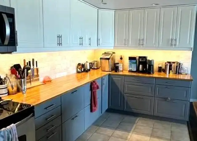 Property at 250 President St #803, Baltimore, MD, 21202, 2 beds, 2 baths, [object Object]