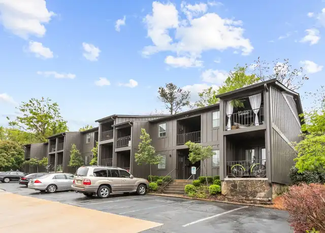 Property at 3021 Clairmont Ave Unit 6, Birmingham, AL, 35205, 1 bed, 1 bath, [object Object]