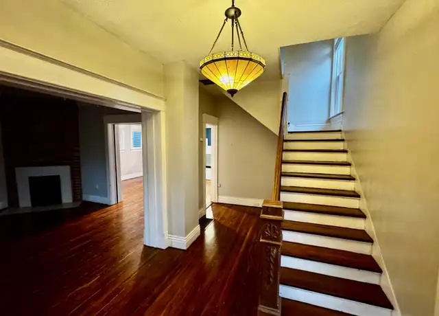 Property at 103 Waverly Ct, Louisville, KY, 40206, 3 beds, 1.5 baths, [object Object]