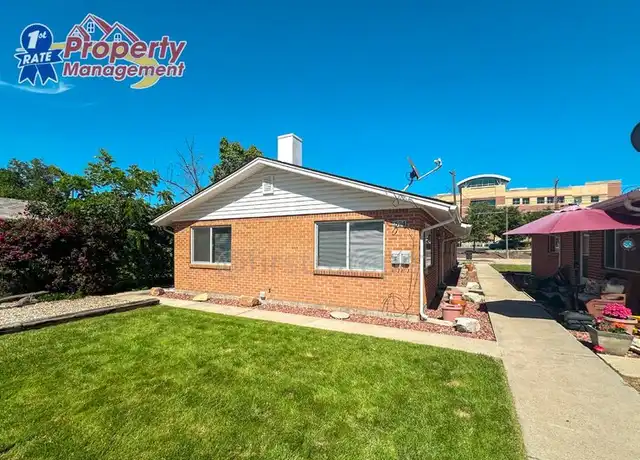 Property at 624 NW 1st St Unit A, Meridian, ID, 83642, 2 beds, 1 bath, [object Object]