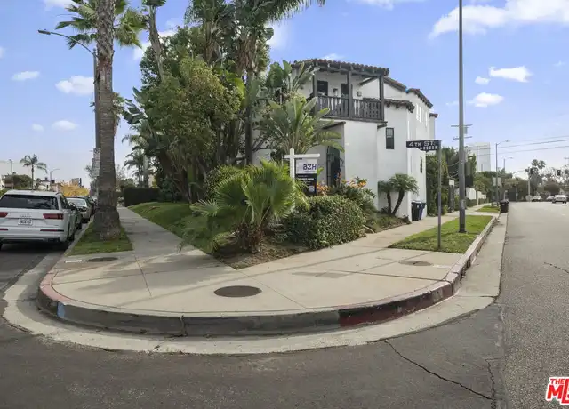 Property at 8014 W 4th St, Los Angeles, CA, 90048, 3 beds, 2 baths, [object Object]