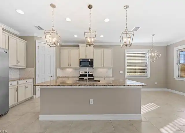 Property at 16361 Aberdeen Way, Naples, FL, 34110, 3 beds, 2 baths, [object Object]