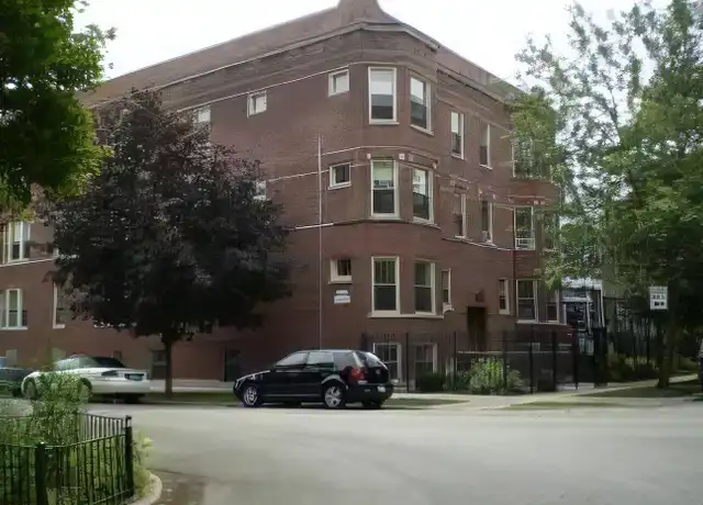 Property at 2453 N Spaulding Ave Unit 3271-2, Chicago, IL, 60647, 2 beds, 1 bath, [object Object]
