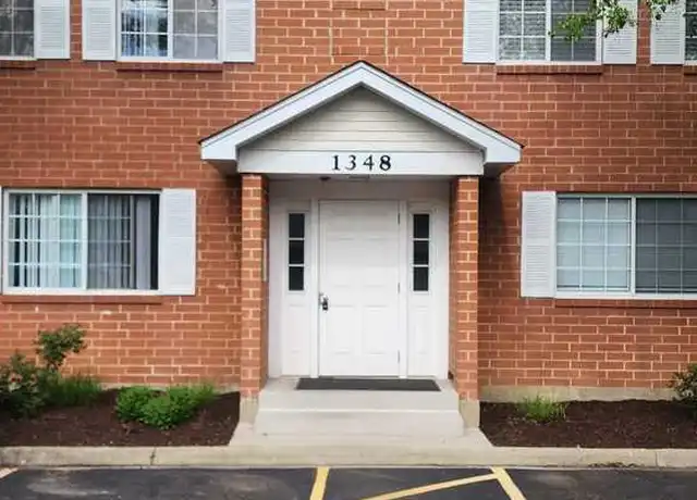 Property at 1348 S Lorraine Rd, Wheaton, IL, 60189, 2 beds, 1.5 baths, [object Object]
