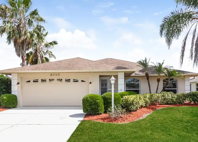 Property at 6732 65th Ter E, Bradenton, FL, 34203, 3 beds, 2 baths, [object Object]