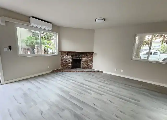 Property at 1280 N San Gabriel Ave, Azusa, CA, 91702, 2 beds, 1 bath, [object Object]