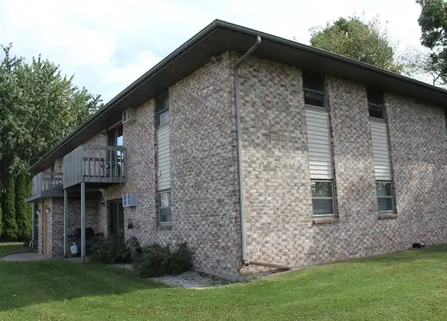 Property at N3949 Washington Ave Unit 03, Freedom, WI, 54130, 2 beds, 1 bath, [object Object]