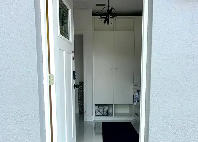 Property at 3617 N Econlockhatchee Trl, Orlando, FL, 32817, 1 bed, 1 bath, [object Object]