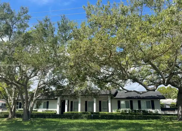 Property at 16420 SW 80th Ave, Palmetto Bay, FL, 33157, 3 beds, 2 baths, [object Object]