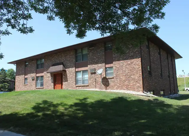 Property at 1844 W Weiland Ln Unit 04, Appleton, WI, 54914, 2 beds, 1 bath, [object Object]