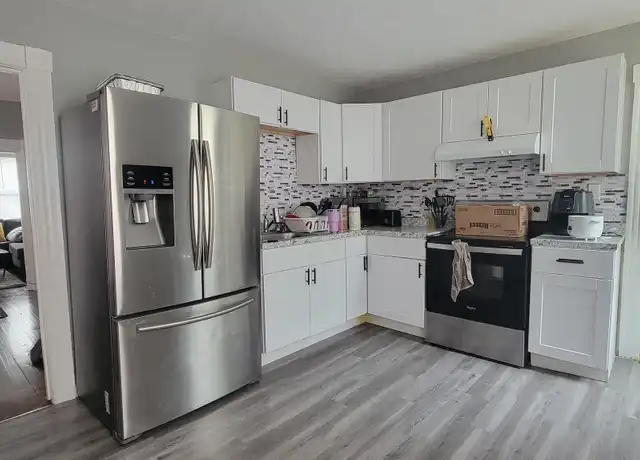 Property at 21 Tremont St Unit 2, New Britain, CT, 06051, 2 beds, 1 bath, [object Object]