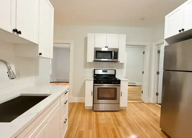Property at 15 Romsey St Unit 2, Boston, MA, 02125, 4 beds, 1.5 baths, [object Object]