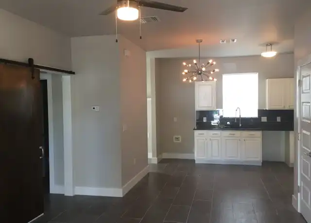 Property at 1806 Perez St Unit A, Austin, TX, 78721, 4 beds, 2 baths, [object Object]