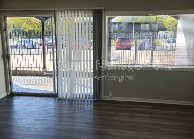Property at 1420 Cambridge Pl Unit 30, Manhattan, KS, 66502, 1 bed, 1 bath, [object Object]