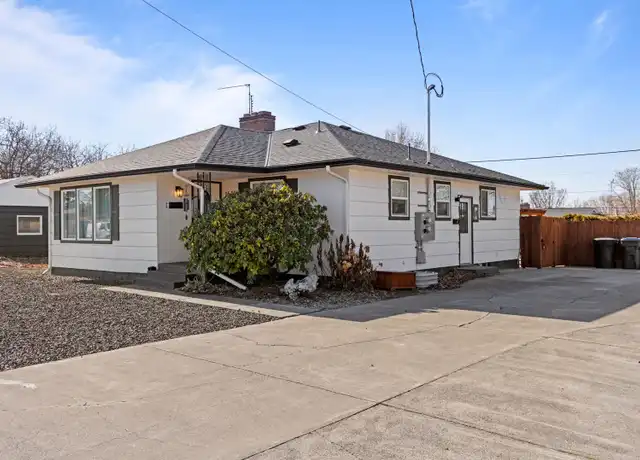 Property at 1516 S 3rd Ave Unit B, Walla Walla, WA, 99362, 3 beds, 2 baths, [object Object]