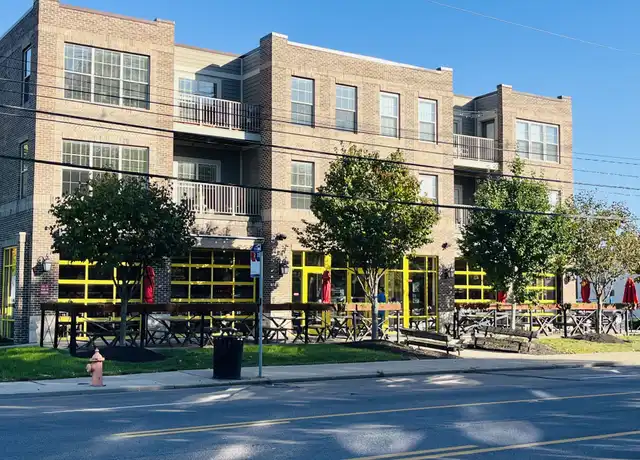 Property at 4560 N High St Unit A, Columbus, OH, 43214, 1 bed, 1 bath, [object Object]