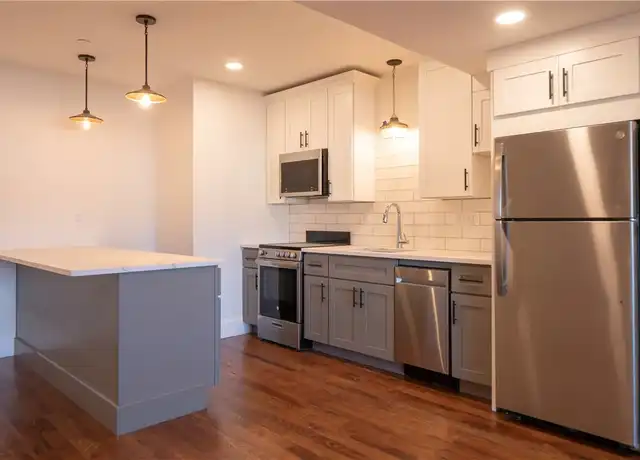 Property at 15 Cranston Ave #18, Newport, RI, 02840, 2 beds, 1.5 baths, [object Object]