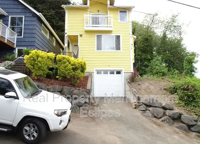 Property at 4013 34th Ave S, Seattle, WA, 98118, 3 beds, 2.5 baths, [object Object]