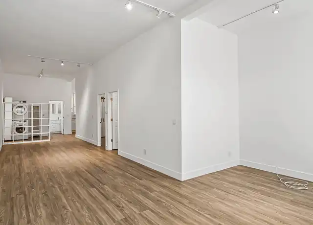 Property at 1537 Lincoln Ave, Alameda, CA, 94501, 2 beds, 1 bath, [object Object]