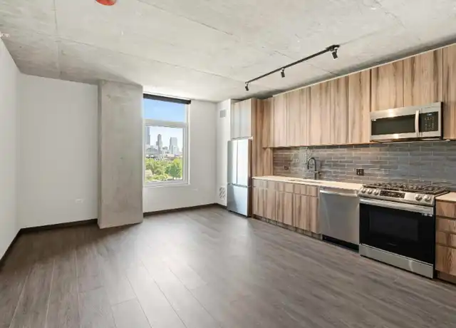 Property at 153 N Ashland Ave, Chicago, IL, 60607, 0 beds, 1 bath, [object Object]