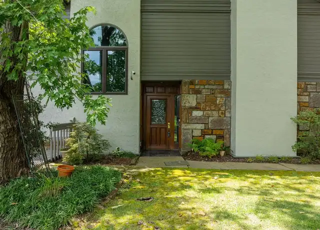 Property at 5701 Free Ferry Rd, Fort Smith, AR, 72903, 2 beds, 2.5 baths, [object Object]