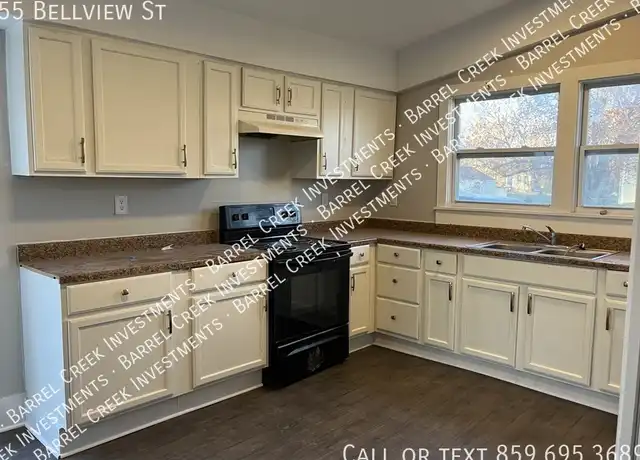 Property at 55 Bellview St, Junction City, KY, 40440, 3 beds, 1 bath, [object Object]