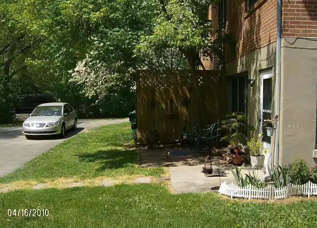 Property at 806 Malabu Dr, Lexington, KY, 40502, 1 bed, 1 bath, [object Object]
