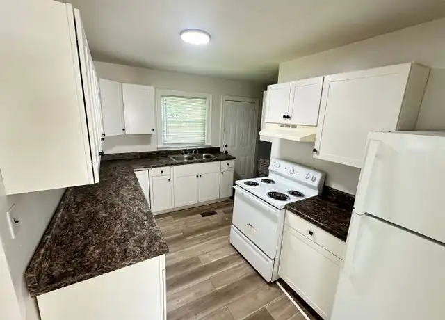Property at 329 Chambers Ave, Georgetown, KY, 40324, 1 bed, 1 bath, [object Object]
