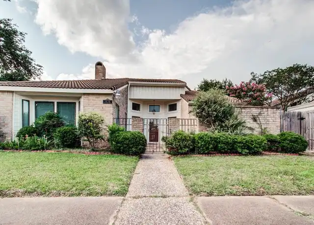 Property at 14226 Woodnook Dr, Houston, TX, 77077, 3 beds, 2 baths, [object Object]