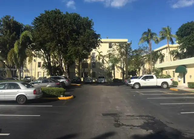 Property at 1875 W 56th St #111, Hialeah, FL, 33012, 2 beds, 1 bath, [object Object]