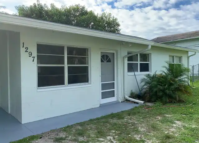 Property at 1297 NW Charlie Green Dr, Stuart, FL, 34994, 3 beds, 2 baths, [object Object]
