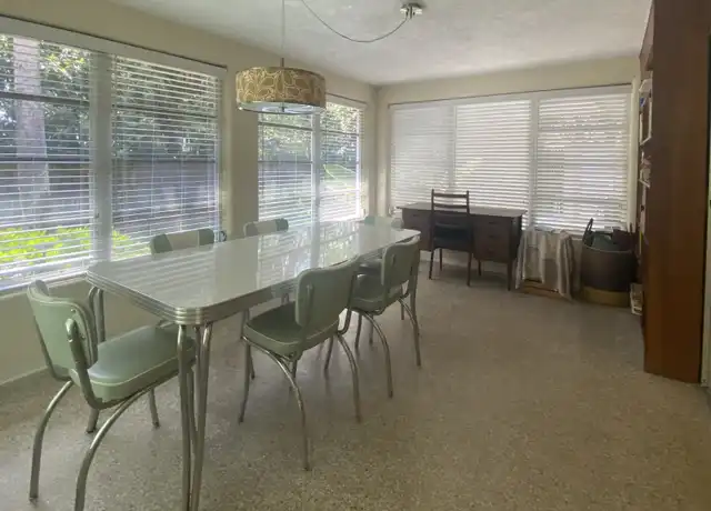 Property at 512 S Pine St, New Smyrna Beach, FL, 32169, 3 beds, 2 baths, [object Object]