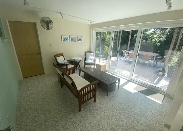 Property at 512 S Pine St, New Smyrna Beach, FL, 32169, 3 beds, 2 baths, [object Object]