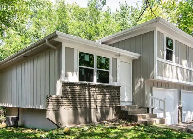 Property at 1512 E Leona St, Olathe, KS, 66061, 3 beds, 1 bath, [object Object]