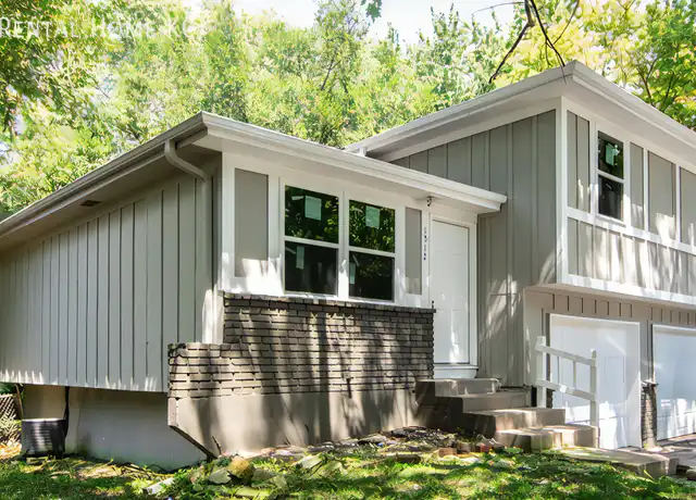 Property at 1512 E Leona St, Olathe, KS, 66061, 3 beds, 1 bath, [object Object]