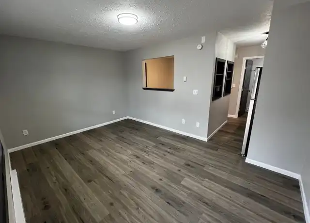 Property at 4175 Sunset Dr Apt 4, Osage Beach, MO, 65065, 1 bed, 1 bath, [object Object]