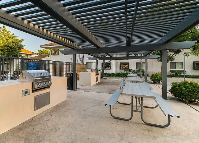 Photo of 921 Paseo Camarillo, Camarillo, CA 93010