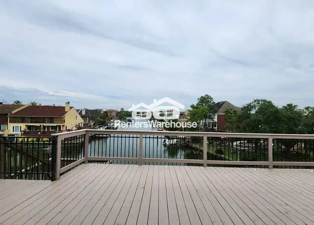 Property at 25 Harbour Dr Unit B, Houston, TX, 77058, 2 beds, 1 bath, [object Object]