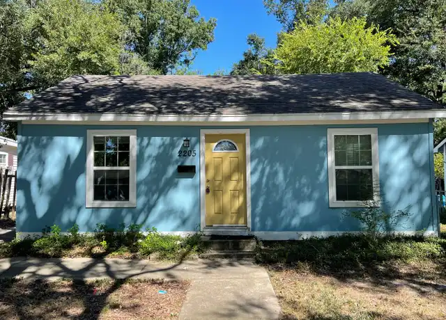 Property at 2205 Tulip St, Lake Charles, LA, 70601, 3 beds, 1 bath, [object Object]