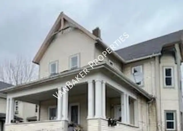 Property at 233 Crosby St Unit 2, Akron, OH, 44303, 3 beds, 1 bath, [object Object]