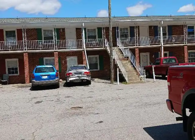 Property at 2946 W Main St, Danville, VA, 24541, 2 beds, 1 bath, [object Object]