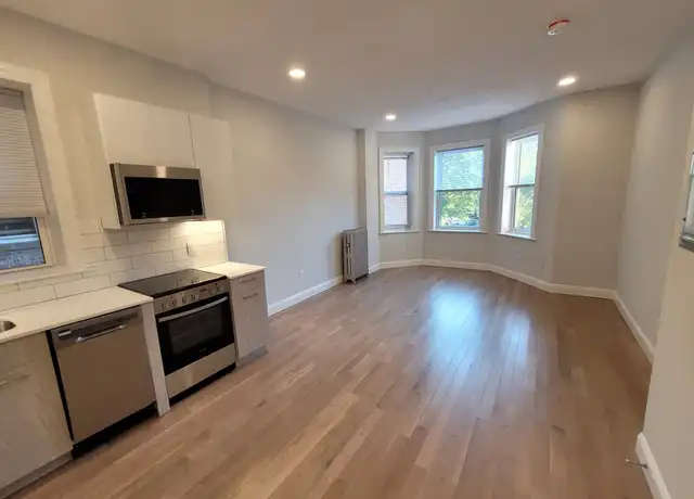 Property at 104 Queensberry St Unit 8, Boston, MA, 02215, 0 beds, 1 bath, [object Object]