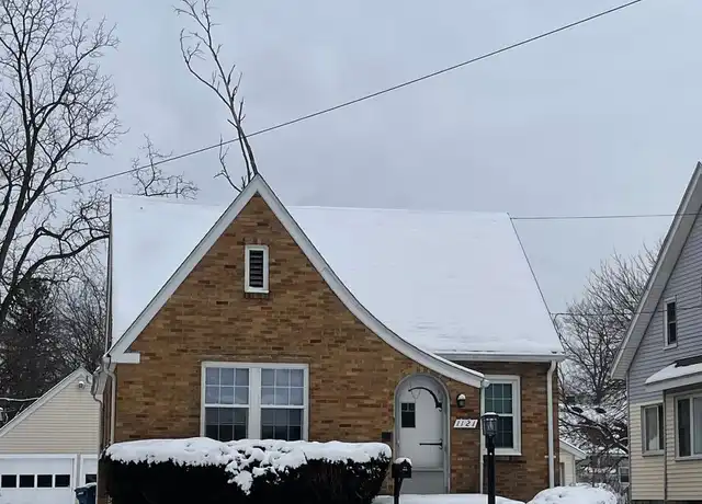 Property at 1121 Cobb Ave, Kalamazoo, MI, 49007, 2 beds, 1 bath, [object Object]